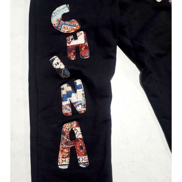 Chinatown Market Aztec Patchwork 3D Logo Black Sweatpants Men's Large NWOT - Picture 7 of 8